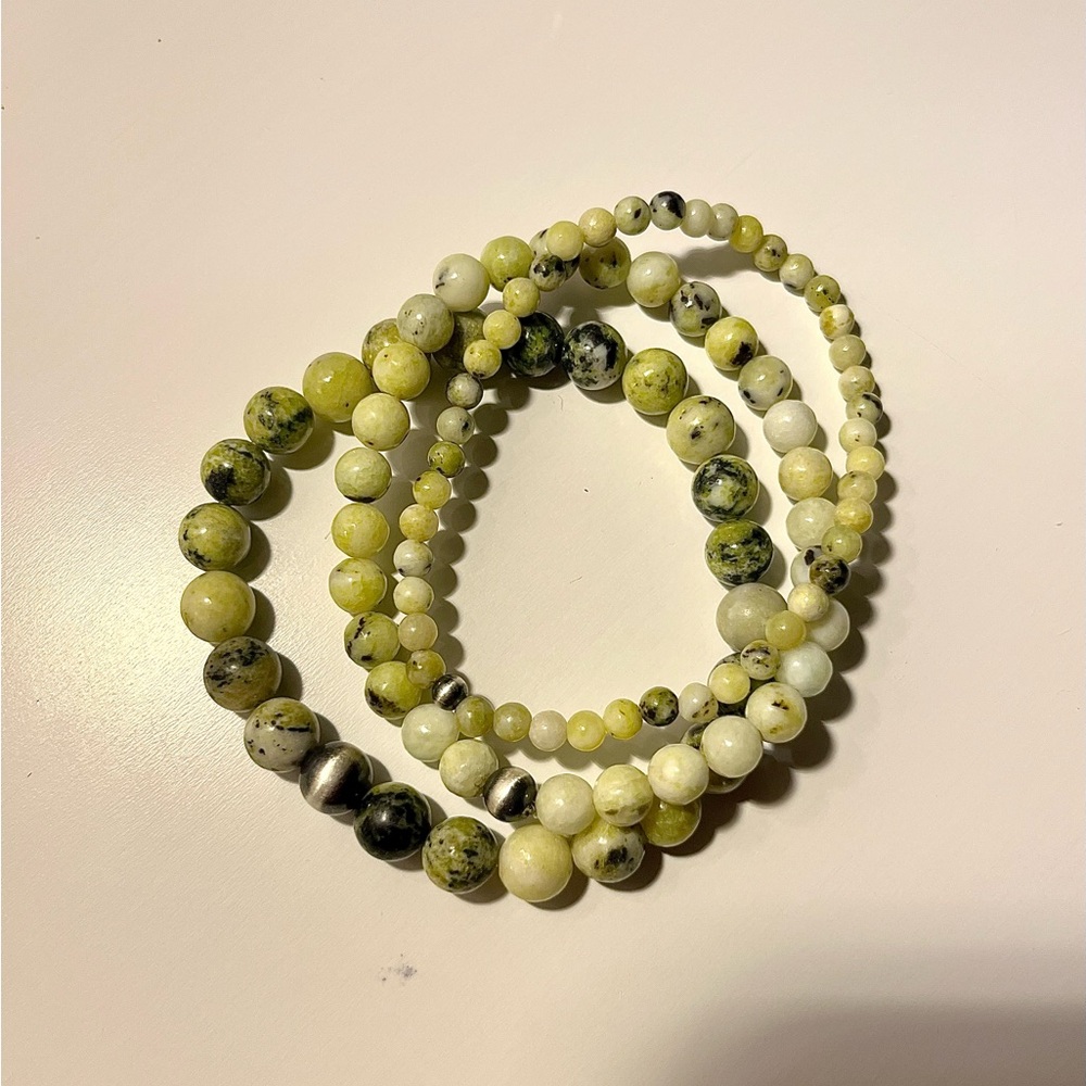 Hespera native made Navajo pearl and gemstone bracelet set